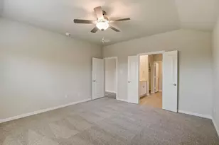 310 Sugarlands Dr, Greenville, TX 75402 - Photo 15