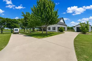 3817 Ganzer Rd W, Denton, TX 76207 - Photo 35