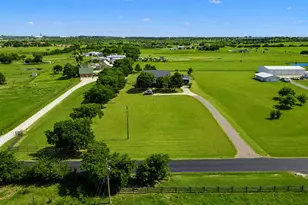 3817 Ganzer Rd W, Denton, TX 76207 - Photo 21