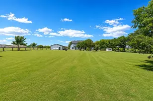 3817 Ganzer Rd W, Denton, TX 76207 - Photo 33