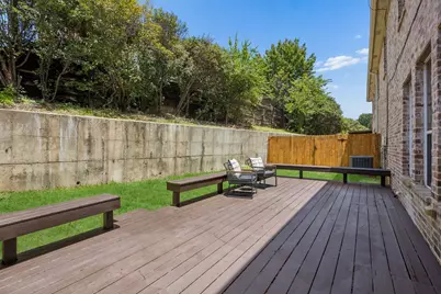 2113 Parkview, Carrollton, TX 75006 - Photo 25