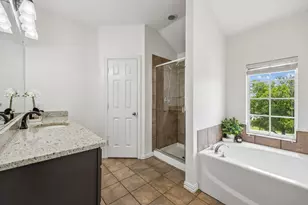 2113 Parkview, Carrollton, TX 75006 - Photo 19