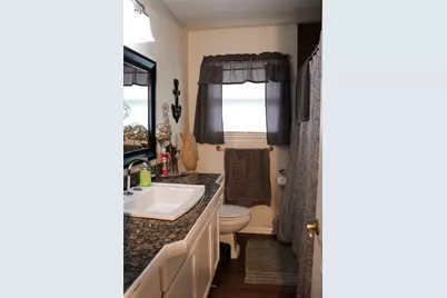 110 N Cherry Lane, Granbury, TX 76048 - Photo 13