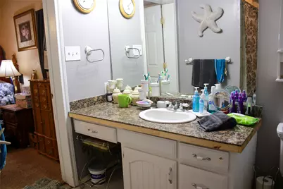 110 N Cherry Lane, Granbury, TX 76048 - Photo 19