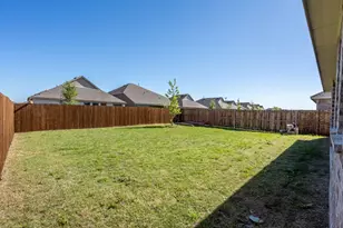 1713 Lake Grove Dr, Little Elm, TX 75068 - Photo 25