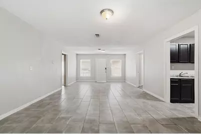 2663 Burton Avenue, Fort Worth, TX 76105 - Photo 7