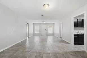 2663 Burton Ave, Fort Worth, TX 76105 - Photo 7