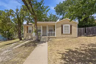 2663 Burton Ave, Fort Worth, TX 76105 - Photo 1