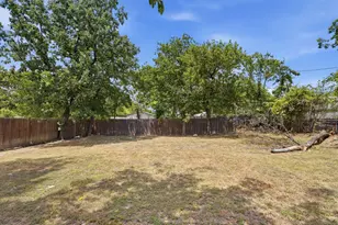 2663 Burton Ave, Fort Worth, TX 76105 - Photo 23