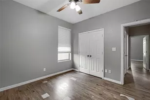 1015 Christine St, Keene, TX 76031 - Photo 23