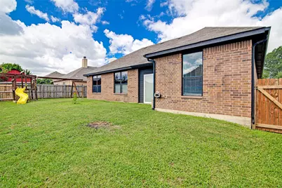 1015 Christine Street, Keene, TX 76031 - Photo 29