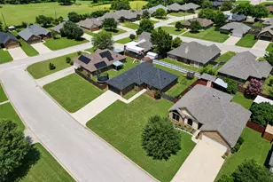 1015 Christine St, Keene, TX 76031 - Photo 31