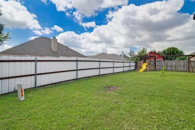 1015 Christine Street, Keene, TX 76031 - Photo 31