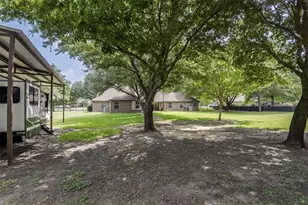 515 Seneca Dr, Waxahachie, TX 75165 - Photo 33