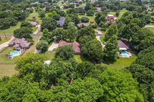 515 Seneca Dr, Waxahachie, TX 75165 - Photo 37