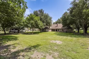 515 Seneca Dr, Waxahachie, TX 75165 - Photo 35