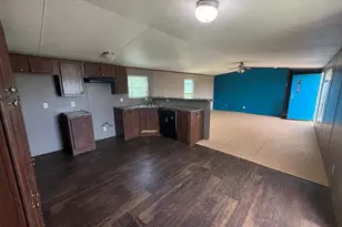 204 Mc Elroy St, Southmayd, TX 76273 - Photo 7