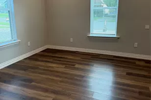 106 W Hull St, Denison, TX 75021 - Photo 7