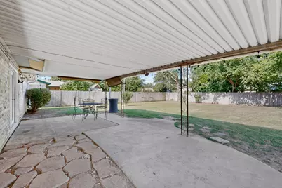 2041 Hemlock Drive, Haltom City, TX 76117 - Photo 23