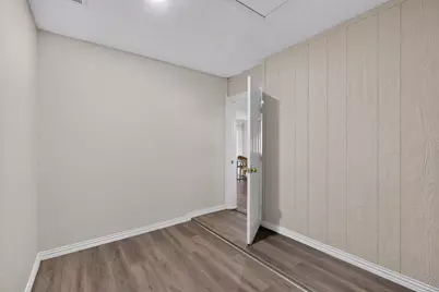2041 Hemlock Drive, Haltom City, TX 76117 - Photo 19