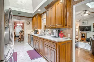 922 Highland Dr, Cleburne, TX 76033 - Photo 17