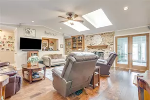 922 Highland Dr, Cleburne, TX 76033 - Photo 13