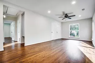 9531 Peninsula Dr, Dallas, TX 75218 - Photo 7