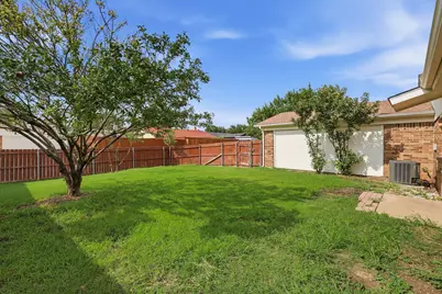 2227 Crockett Drive, Carrollton, TX 75006 - Photo 15