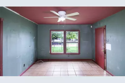 1536 Celeste, Dallas, TX 75217 - Photo 9
