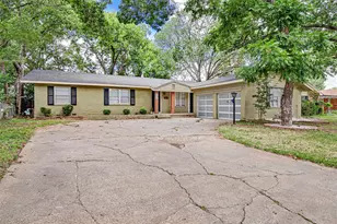 1206 Waggoner Dr, Arlington, TX 76013 - Photo 27
