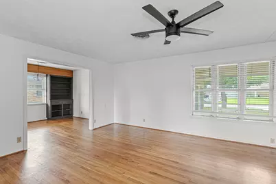 1206 Waggoner Drive, Arlington, TX 76013 - Photo 5