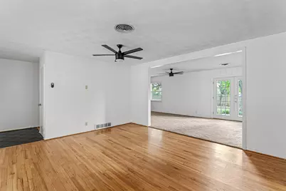 1206 Waggoner Drive, Arlington, TX 76013 - Photo 3