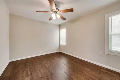 220 Jagoe Street, Denton, TX 76201 - Photo 15