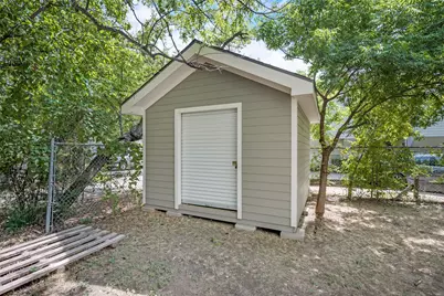 220 Jagoe Street, Denton, TX 76201 - Photo 19