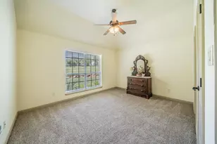 109 Overton Ridge Cir, Weatherford, TX 76088 - Photo 17