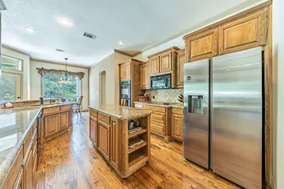 109 Overton Ridge Circle, Weatherford, TX 76088 - Photo 7