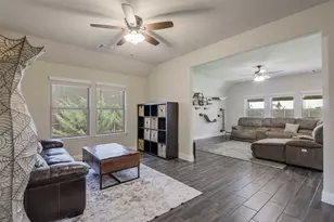 173 Hackney St, Waxahachie, TX 75165 - Photo 11