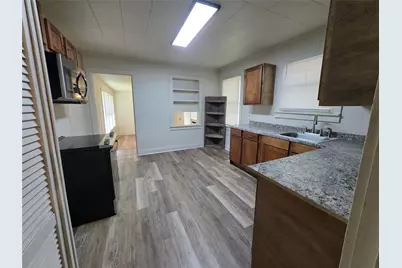 1315 N Robinson Street, Cleburne, TX 76031 - Photo 21
