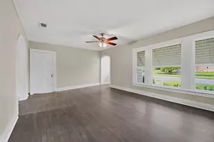 408 S Tone Ave, Denison, TX 75020 - Photo 3