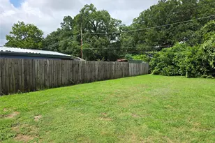1819 Brittain St, Fort Worth, TX 76111 - Photo 17
