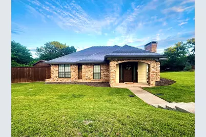 8712 Lake Country Drive, Fort Worth, TX 76179 - Photo 1