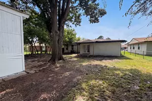 321 S 4th St, Wylie, TX 75098 - Photo 5