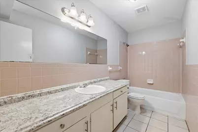 1910 W Sanford Street #A, Arlington, TX 76012 - Photo 19