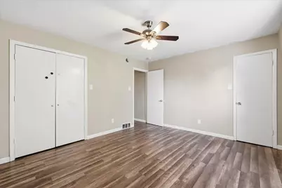 1910 W Sanford Street #A, Arlington, TX 76012 - Photo 21