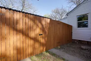 2509 Littlepage St, Fort Worth, TX 76107 - Photo 27