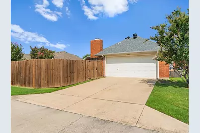 3860 Gillespie Drive, Carrollton, TX 75010 - Photo 27