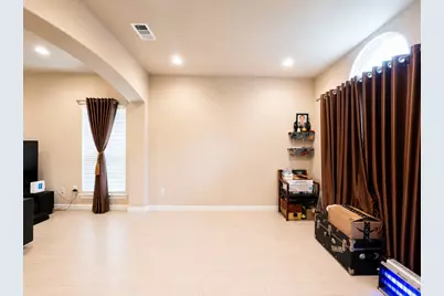 6802 Christina Lane, Garland, TX 75043 - Photo 3