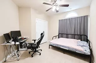 6802 Christina Ln, Garland, TX 75043 - Photo 9