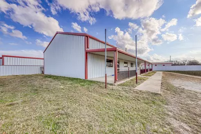 151 Morrow Road, Springtown, TX 76082 - Photo 3