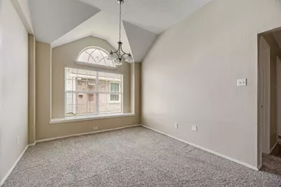 501 E Lynn Creek Drive, Arlington, TX 76002 - Photo 5